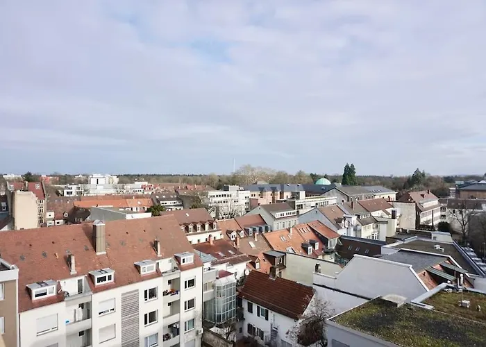 Neues In Lage, Free Parking Max 1,65m Hoehe Und 1,8m Breite Appartement Karlsruhe